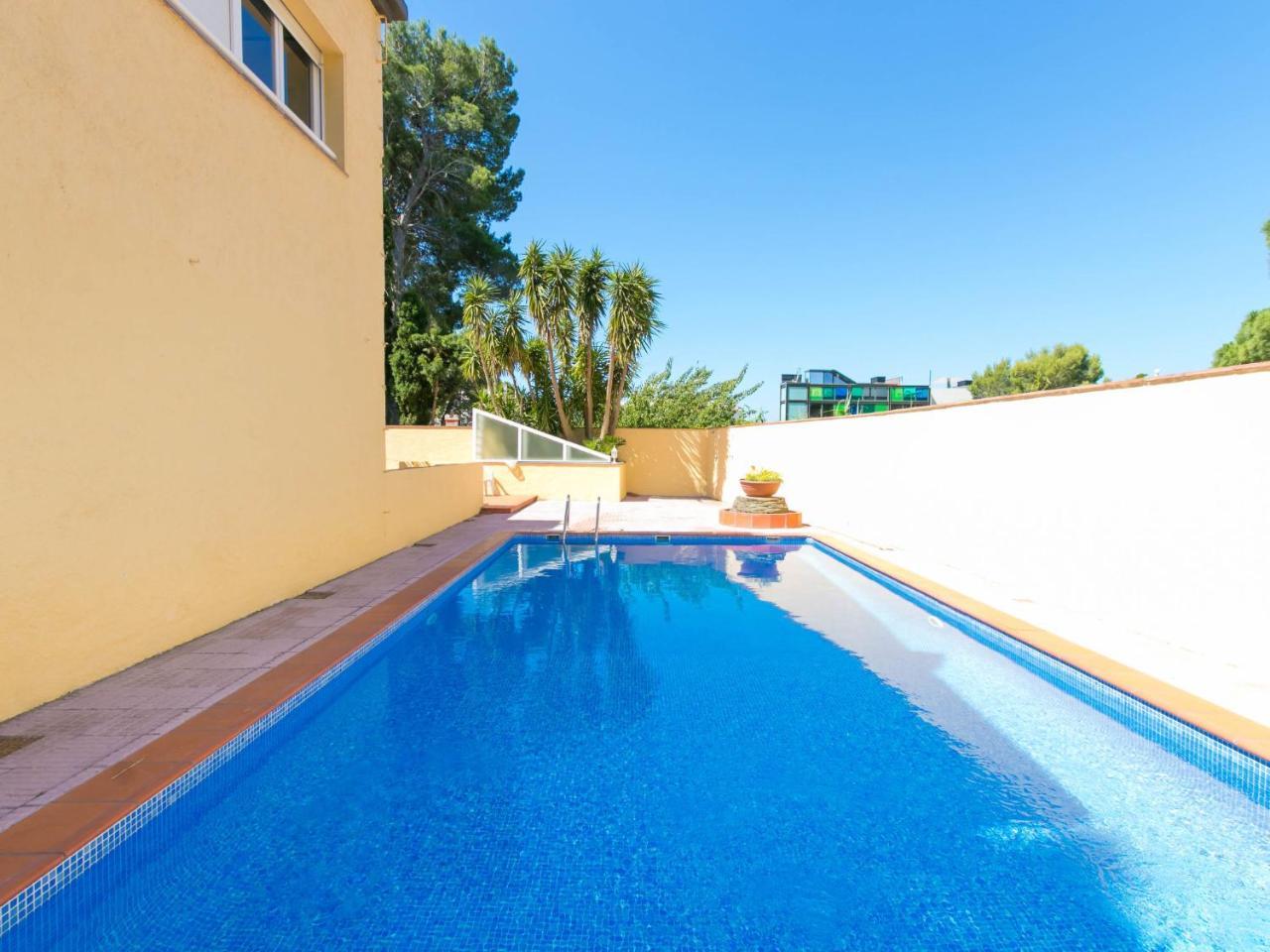 Apartment Velazquez-4 By Interhome Roses Bagian luar foto