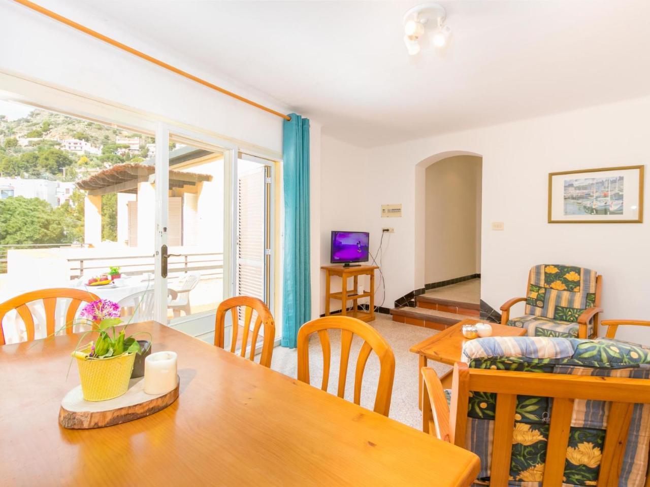 Apartment Velazquez-4 By Interhome Roses Bagian luar foto